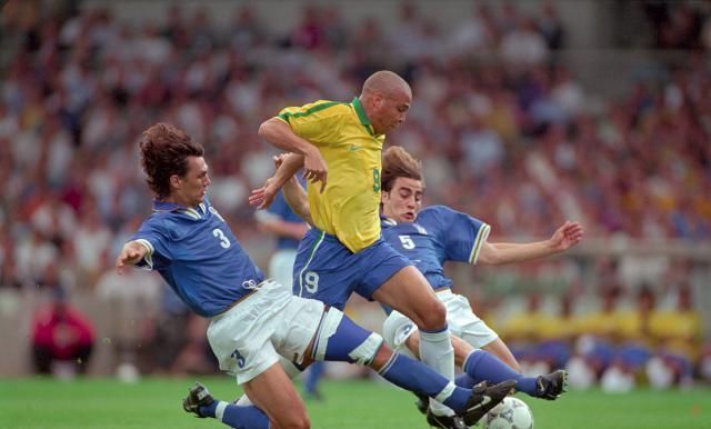 足冠军杯 足冠军杯